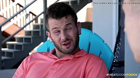 Straight Divorcee Condomless Fucks Muscular Stud Neighbor